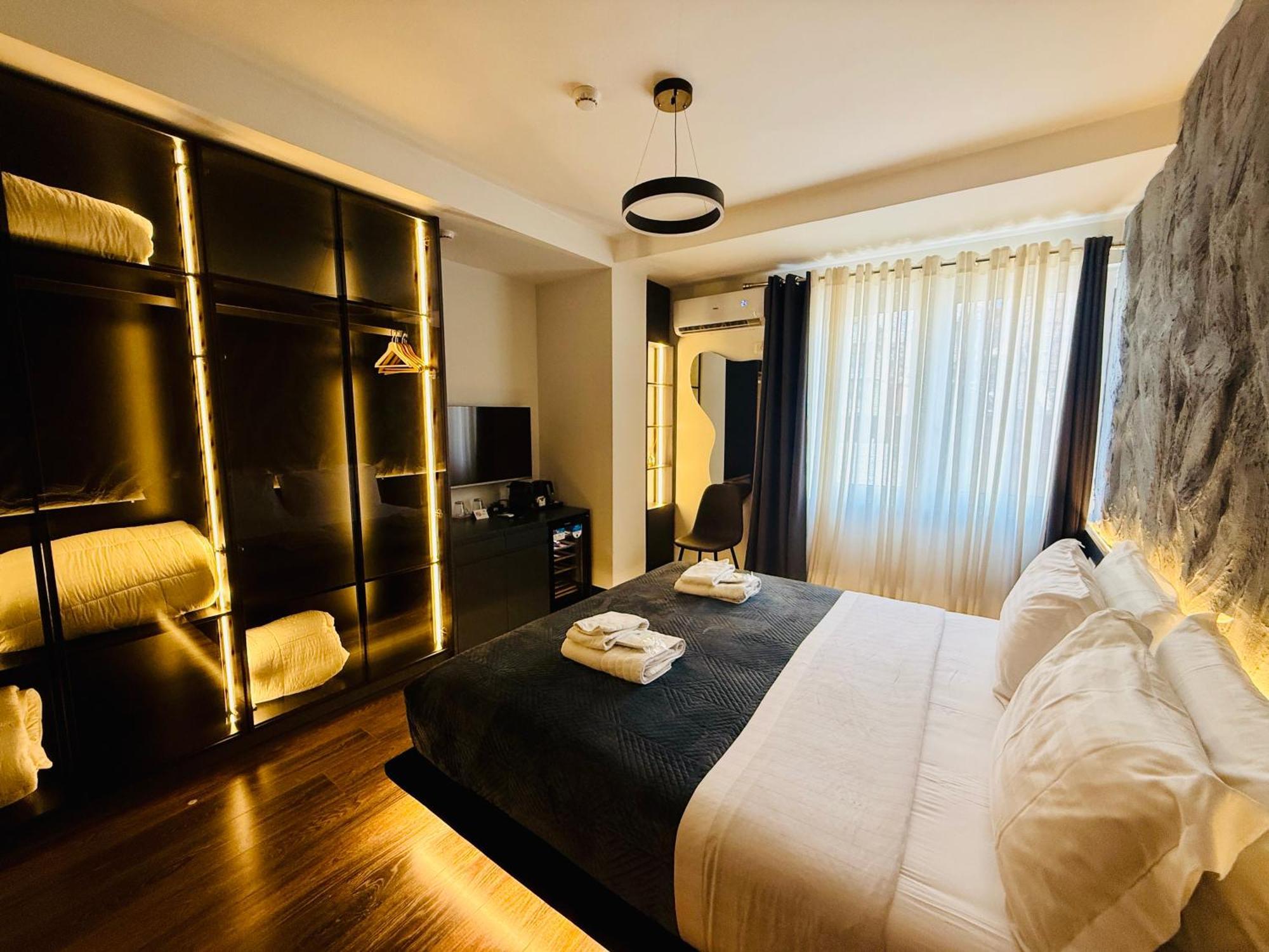 Tirana Central Rooms Exterior foto