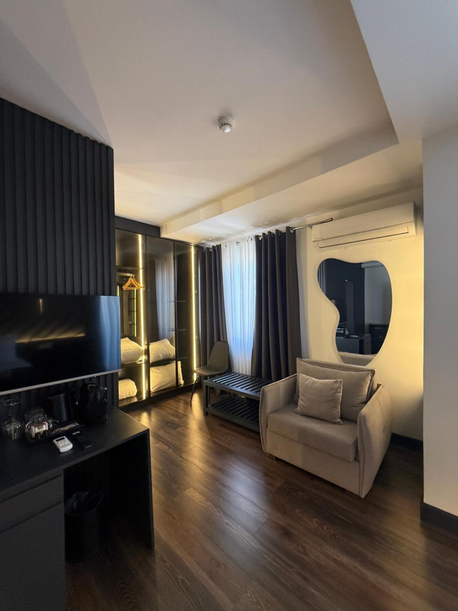 Tirana Central Rooms Exterior foto